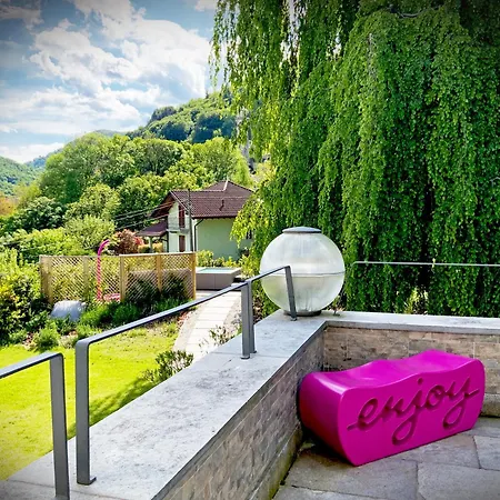 Hartmann Feel At Panzió