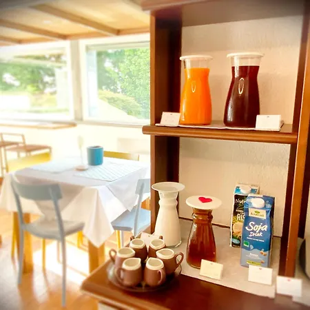 Hartmann Feel At Bed & Breakfast 3*