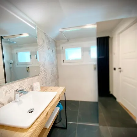 Hartmann Feel At Panzió Gignese